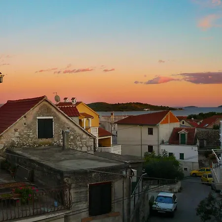House With Soul, Plimica 80 Vodice